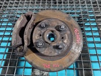 Zwrotnica lewa piasta przód 1.4 16v Toyota Corolla E10