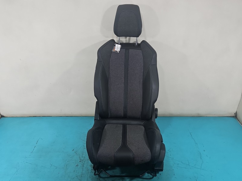 Fotel lewy przód kierowcy Peugeot 3008 II 5d EUROPA