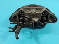 Zacisk przód prawy Audi A6 C6 2.7 TDI