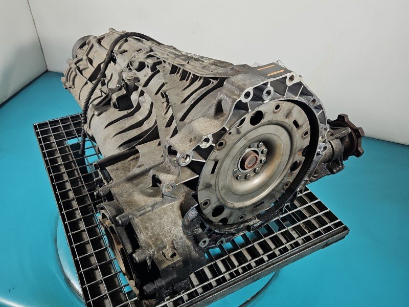 Skrzynia biegów automat AUDI A6 C7 3.0 tdi Skrzynia biegów automat AUDI A6 C7 3.0 tdi