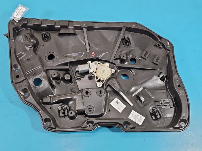 Podnośnik przód lewy SZYBY WINDA 24T103, A0009065706, A21390002022 Mercedes W222 2 PIN 4d sedan