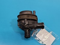 Pompka obiegu wody pompa Skoda Octavia III 1.5 TSI 2Q0965567, 0392023406