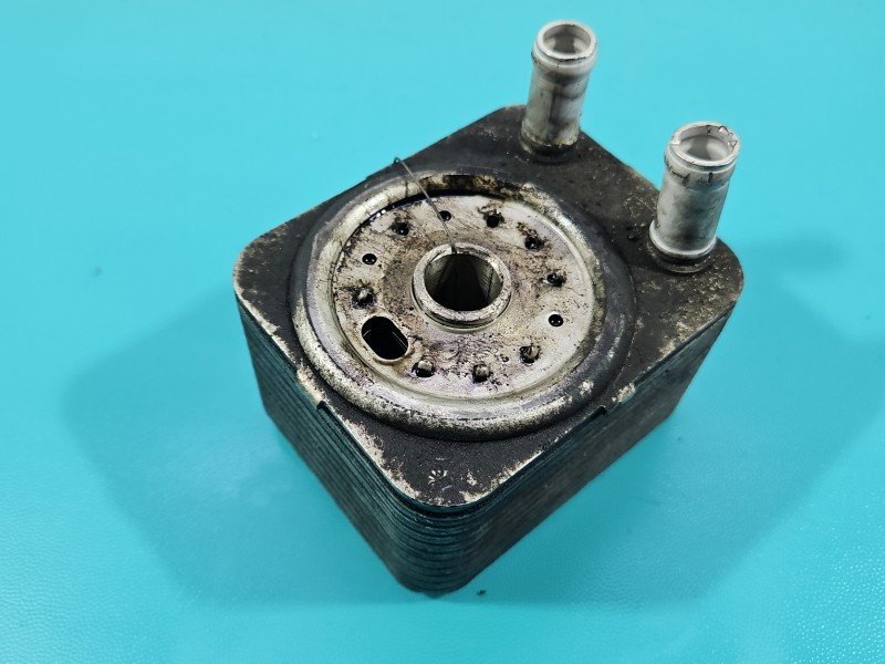 Chłodnica oleju Vw Tiguan I 07- 2.0 TDI (Cba)