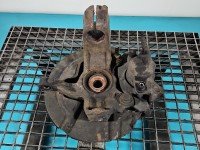 Zwrotnica lewa piasta przód 2.4 D5 Volvo S80 II