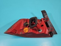 Lampa tył prawa Volkswagen, Zewnętrzna W BŁOTNIK LED SEDAN Vw Passat B7 sedan EUROPA