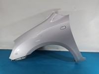 Błotnik przód lewy Kia Carens III 06-13 srebrny 7S