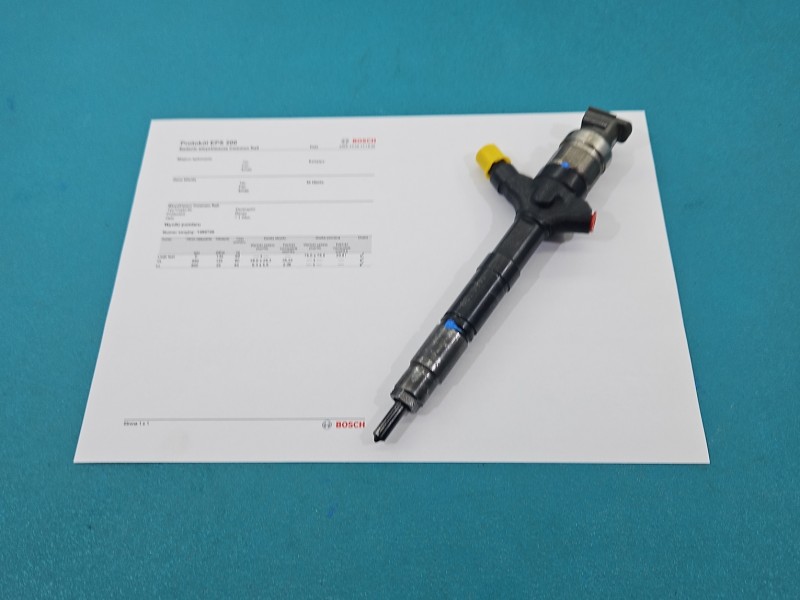 Wtryskiwacz Toyota Corolla E12 23670-0G010 2.0 D4D