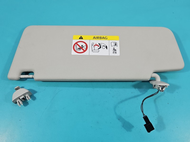 Przesłonka prawa Skoda Kodiaq I DASZEK osłona przeciwsłoneczna