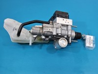Serwo hamulcowe Toyota C-HR I 16-23 2.0 16V 47210-10430, 114090-11010, 47270-47040