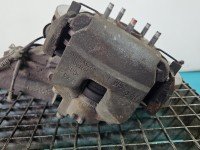 Zacisk przód lewy Opel Astra V K 1.6 cdti