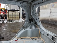 Błotnik tył prawy Toyota Aygo II 14-22 biały 068 ćwiartka