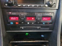 Konsola panel nawiewu Audi A4 B6 8E0820043