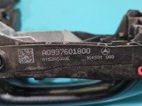 Klamka przód prawa zewnętrzna Mercedes W213 A0997601800