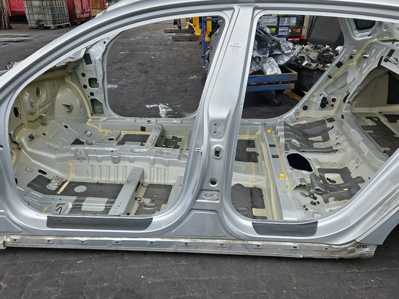 Próg lewy SŁUPEK ŚRODKOWY B Kia Optima IV 15-20 sedan 4d 4SS