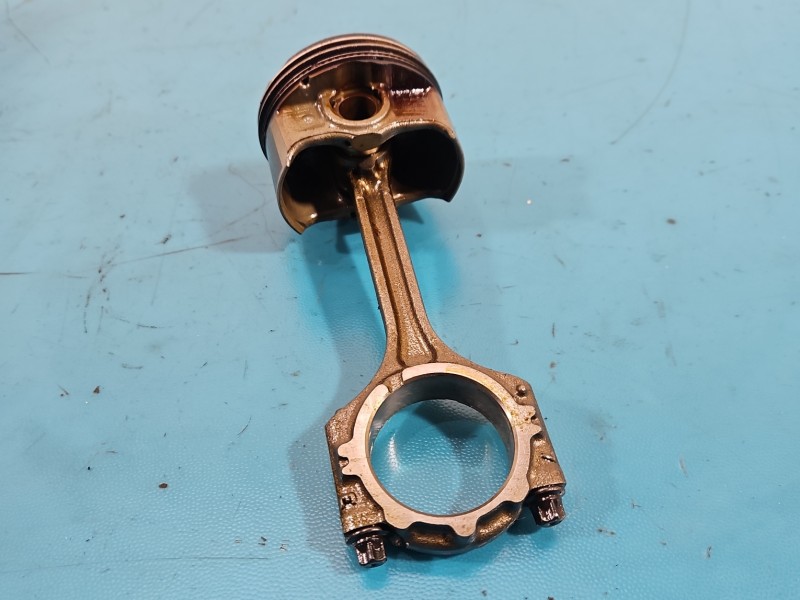 Tłok HYUNDAI i20 II 14-20 1.2 16V 84KM