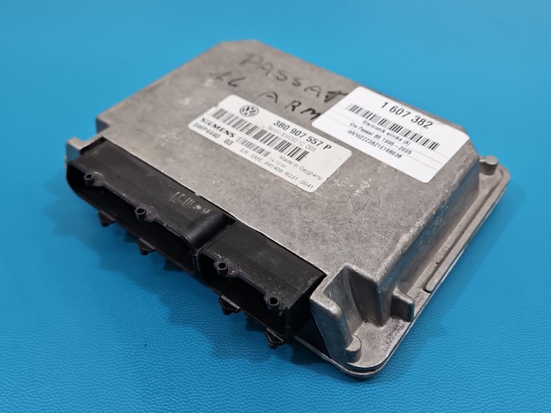 Komputer Sterownik silnika Vw Passat B5 1.6 8V 3B0907557P, 5WP4440