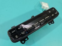 Konsola panel nawiewu Toyota Auris II 75H695