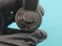 Wtryskiwacz Opel Zafira B 0445110165 1.9 cdti