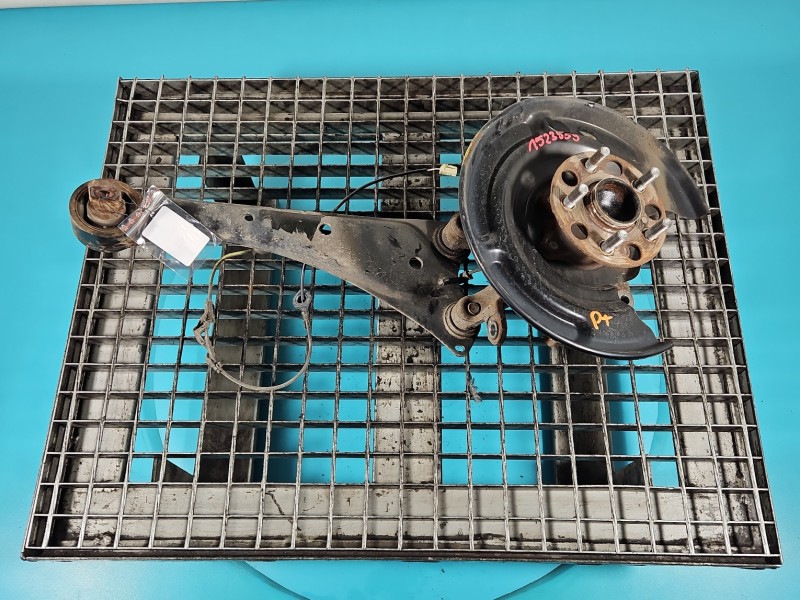 Piasta koła tył prawa zwrotnica łożysko LEXUS CT 10-22 1.8 VVTI