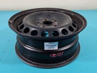 Felga stalowa 15" Audi A4 B5 Średnica felgi: 15", Szerokość felgi: 6.0", Rozstaw śrub: 5x112, Producent felg: Audi, R15 6J...