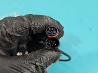 Zamek przód lewy 2027202335 Mercedes W210 EUROPA uszkodzenie na obudowie