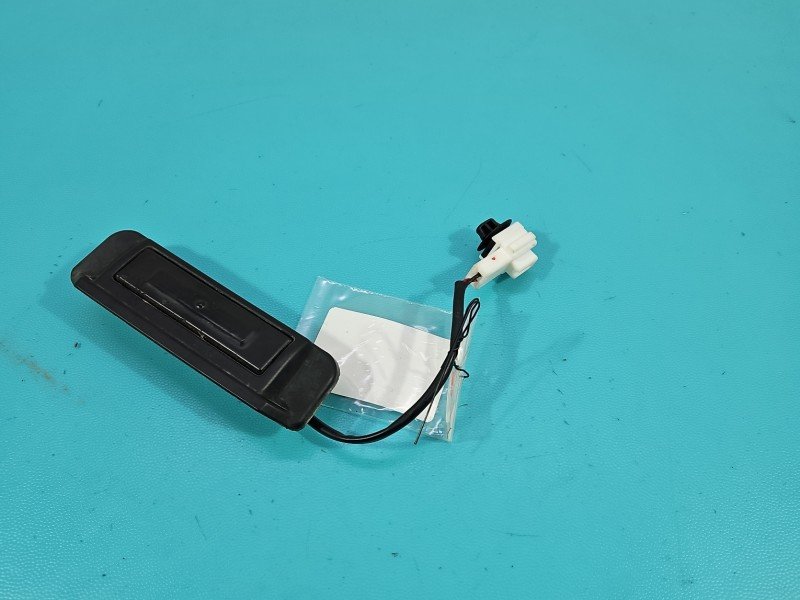 Klamka klapy tył i20 III 2020- 3A3590