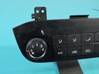 Konsola panel nawiewu Kia Sportage III 10-15 97250-3UXXX, 97250-3U001