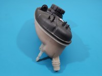 Zbiorniczek Zbiornik wyrównawczy MERCEDES W176 1.5 CDI