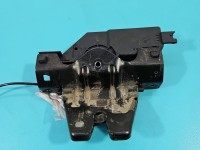 Zamek klapy tył 8196401 BMW E87 HB Producent części: BMW