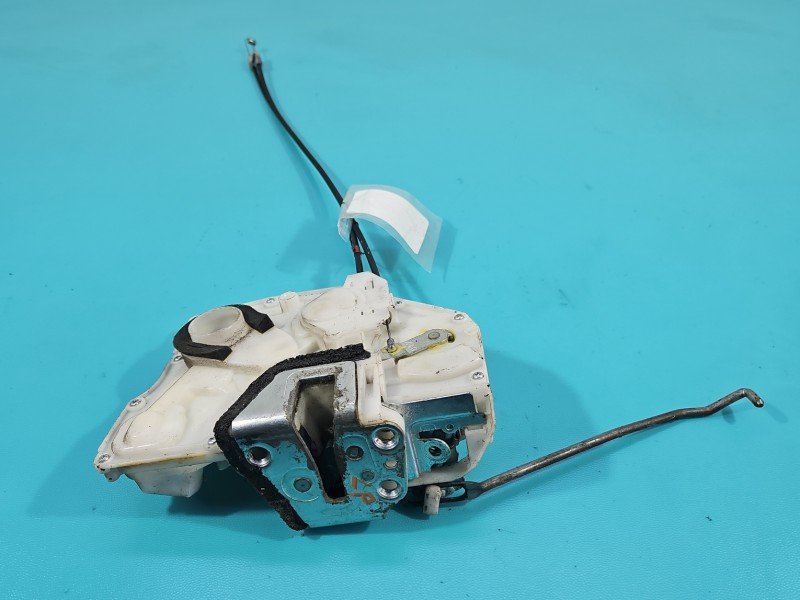 Zamek przód lewy 82202-62J30 Suzuki Swift Mk6 EUROPA Suzuki, 7pin