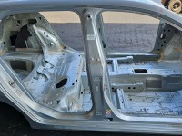 Próg prawy SŁUPEK ŚRODKOWY B Skoda Fabia IV HB 5d La7w