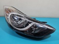 Reflektor prawy lampa przód Hyundai Elantra V 10-16 EUROPA