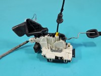 Zamek przód lewy Mercedes W204 EUROPA 4pin A2047200335