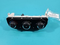 Konsola panel nawiewu Renault Captur I 5R5841100