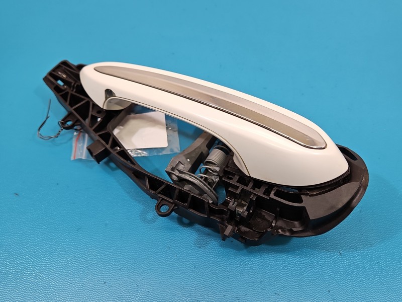 Klamka tył lewa zewnętrzna BMW G30 7401203, 740120310 300
