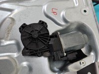 Podnośnik przód lewy Nissan Qashqai I J10 06-13 5d HB