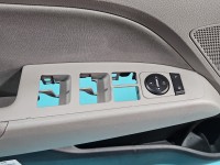 Tapicerka drzwi przód lewa boczek Hyundai Elantra VI 15-20 82370-F2000