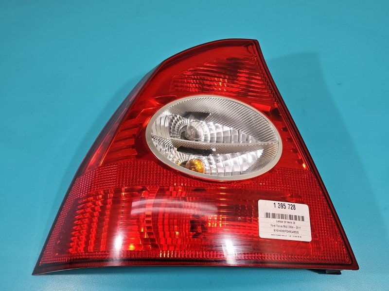 Lampa tył lewa Ford Focus Mk2 sedan