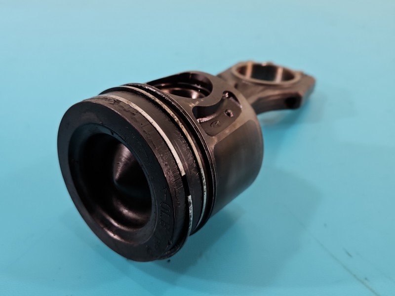 Tłok Hyundai Ix35 09-13 2.0 crdi (D4ha) 136KM