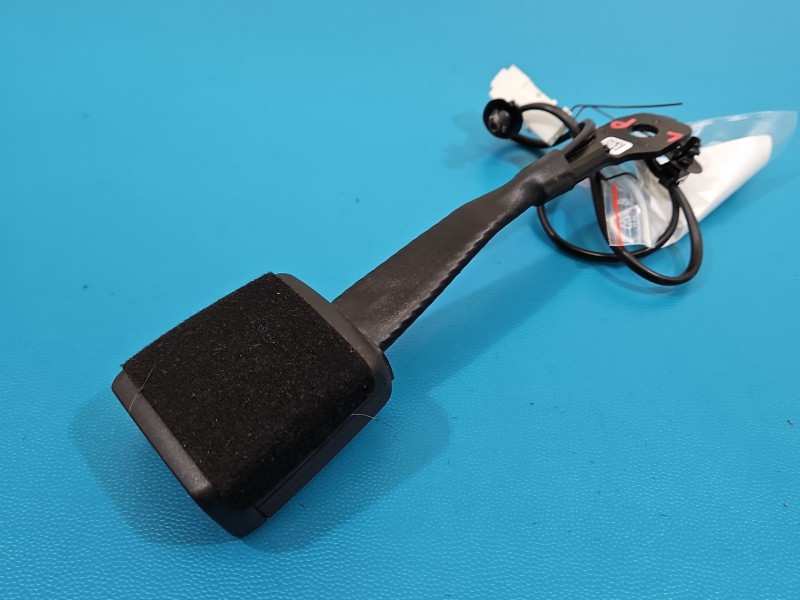 Pas bezpieczeństwa przód lewy kierowcy 949348503, 650106300B BMW iX1U11 EU