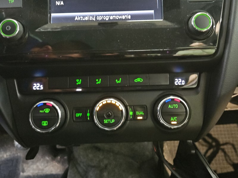 Konsola panel nawiewu Skoda Octavia III 5E0907044K