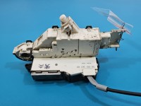 Zamek tył prawy 40847149, 9681336380 Fiat Scudo II 06- drzwi skrzydłowe. 6pin