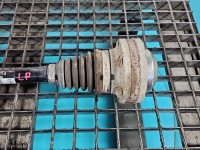 Półoś przód lewa Skoda Octavia IV 2.0 TDI manual