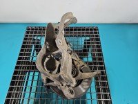 Zwrotnica prawa piasta przód 2.0 16V Peugeot 407