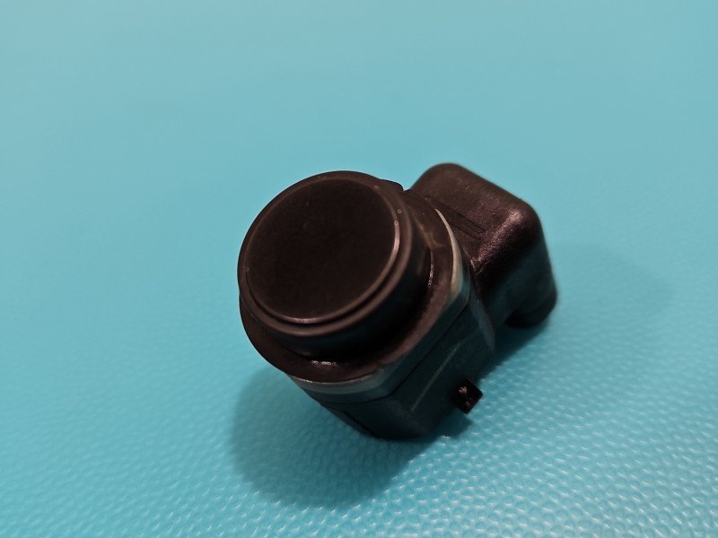 Czujnik parkowania PDC BMW X3 F25 9251944, 2105120644 czarny 475/9 Czujnik parkowania PDC BMW X3 F25 9251944, 2105120644 czarny 475/9