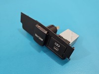 Gniazdo USB Toyota Corolla E21 19- 58911-02380