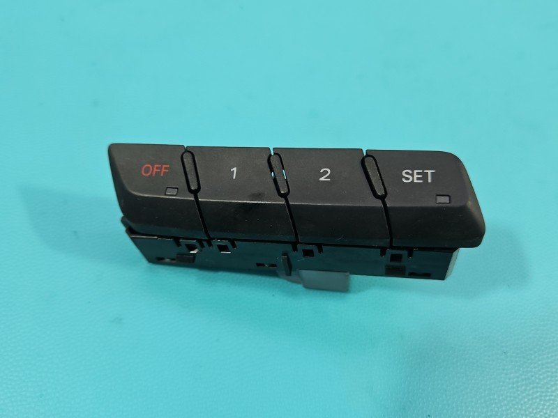 Przełącznik Producent części: Audi, pamięci fotela AUDI Q5 08- 8R0959769A Przełącznik Producent części: Audi, pamięci fotela AUDI Q5 08- 8R0959769A