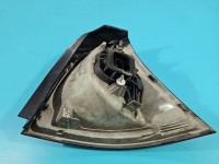 Lampa tył lewa Vw Golf V HB Uszkodzone mocowanie wkładu / w błotnik EUROPA