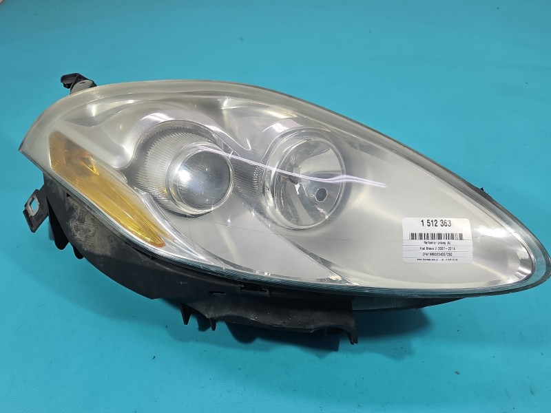 Reflektor prawy lampa przód Fiat Bravo II EUROPA