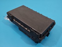 Skrzynka bezpieczników Opel Zafira B 13206748